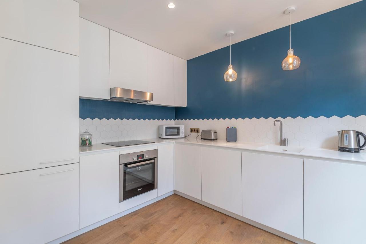 Appartement spacieux Classé 4 étoiles au coeur de la vieille ville Annecy Extérieur photo