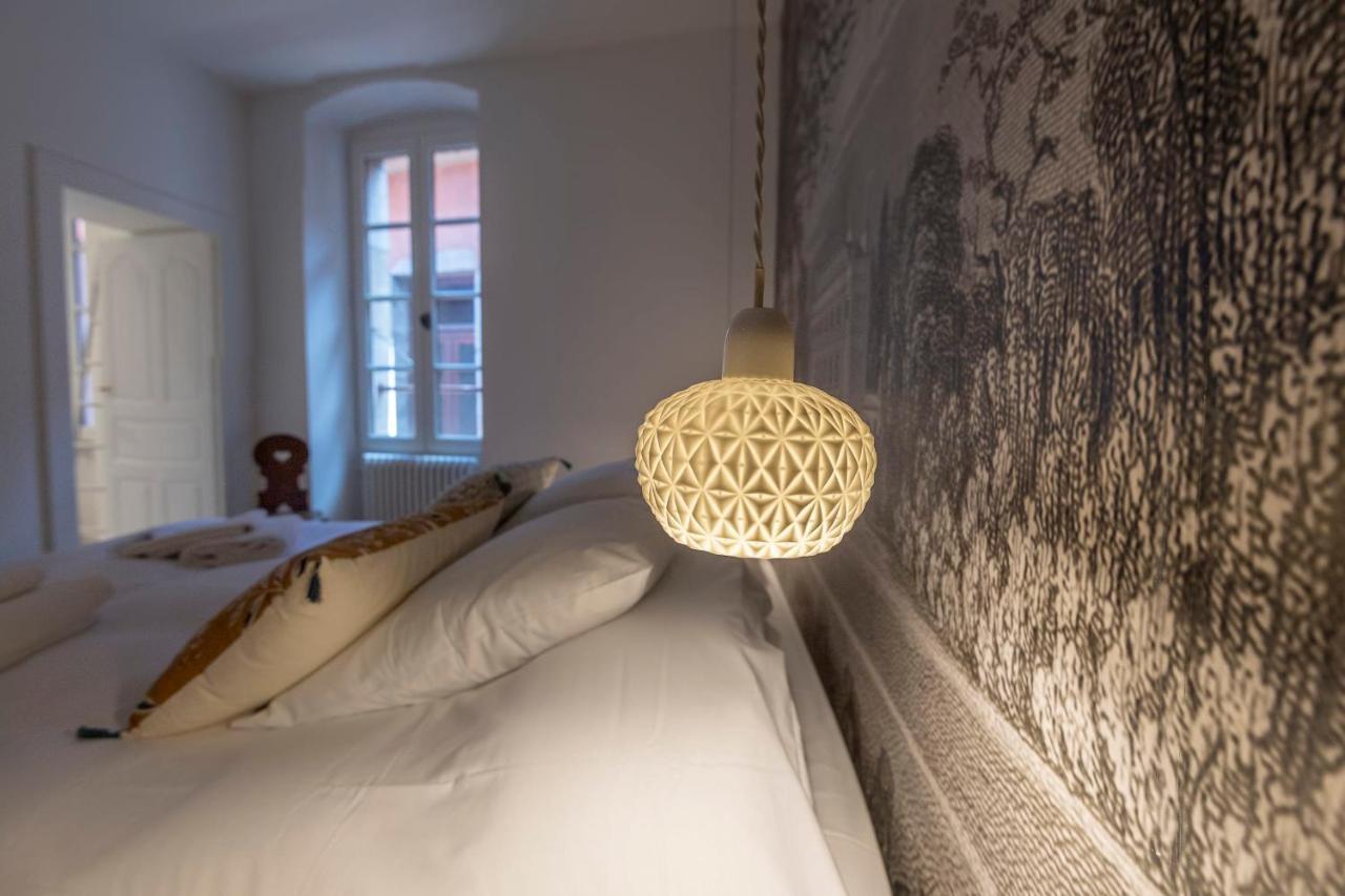 Appartement spacieux Classé 4 étoiles au coeur de la vieille ville Annecy Extérieur photo
