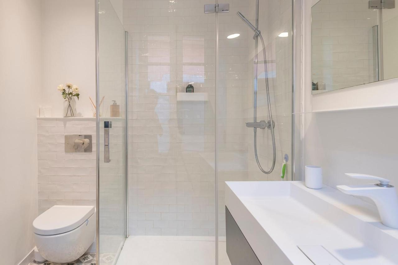 Appartement spacieux Classé 4 étoiles au coeur de la vieille ville Annecy Extérieur photo